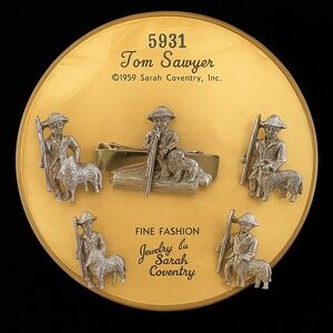 🛶 Vintage Sarah Coventry “Tom Sawyer” Cufflinks & Tie Bar Set – No. 5931 – 1955